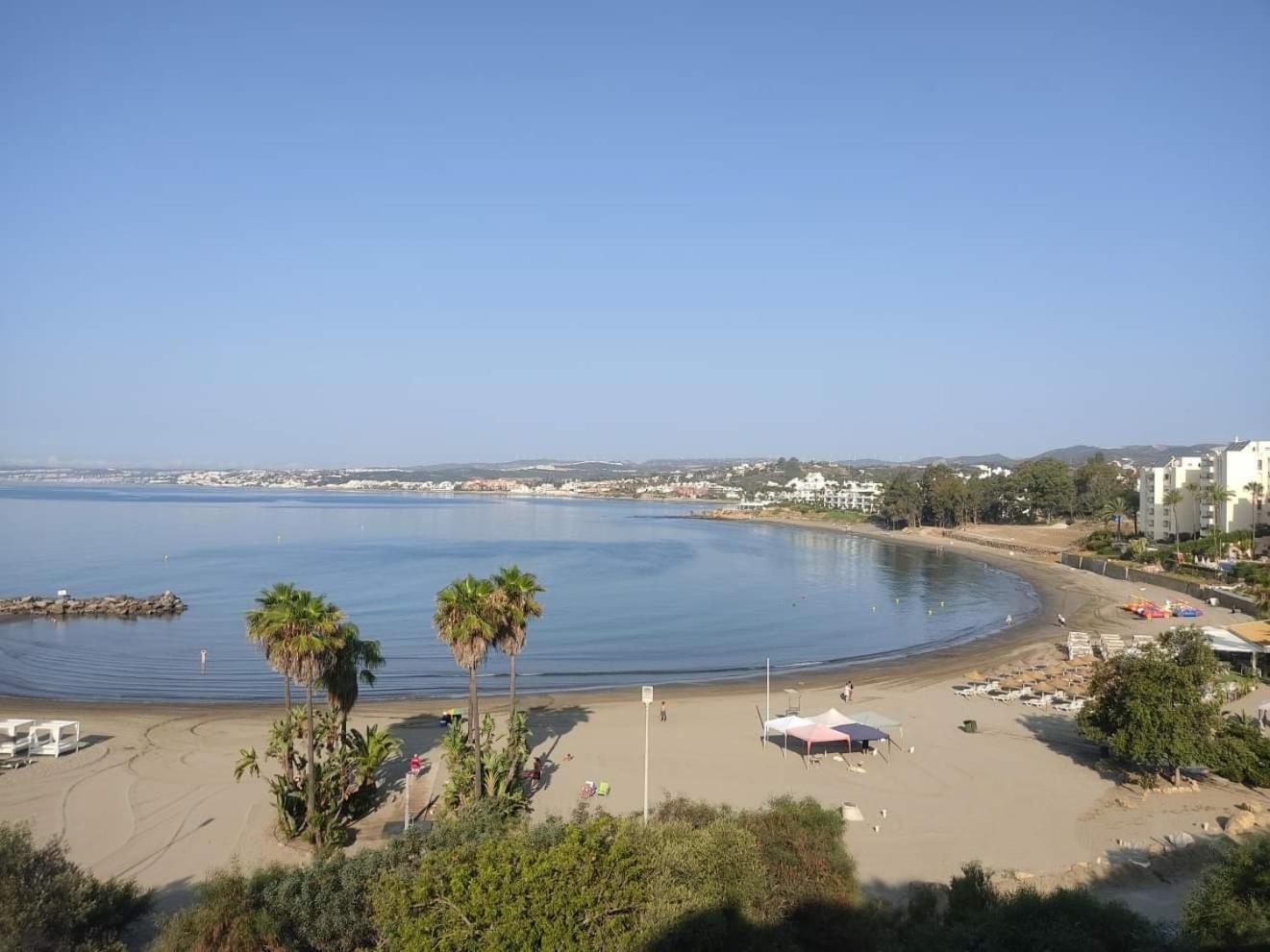 Junto A La Playa Del Cristo Cerca Del Puerto Apartment Estepona Exterior photo